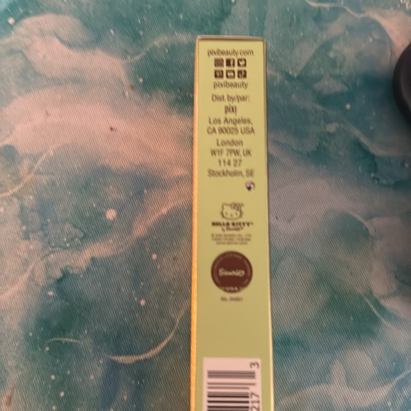 PIXI + Hello Kitty lip Tone New in Sealed Box - Picture 3 of 6